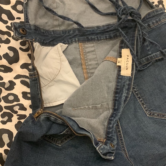 Lace Up Backless Denim Romper - Picture 4 of 5